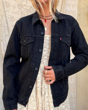 Load image into Gallery viewer, Levi's Jacket