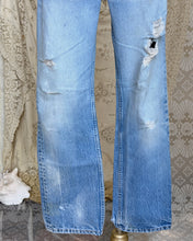 Load image into Gallery viewer, EB Denim Chain Blue Jeans