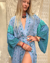 Load image into Gallery viewer, Tides Kimono

