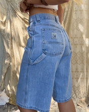 Load image into Gallery viewer, Vintage Lee Cargo Shorts
