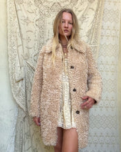 Load and play video in Gallery viewer, Teddy Jacket
