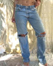 Load and play video in Gallery viewer, Distressed Embroidered Levis
